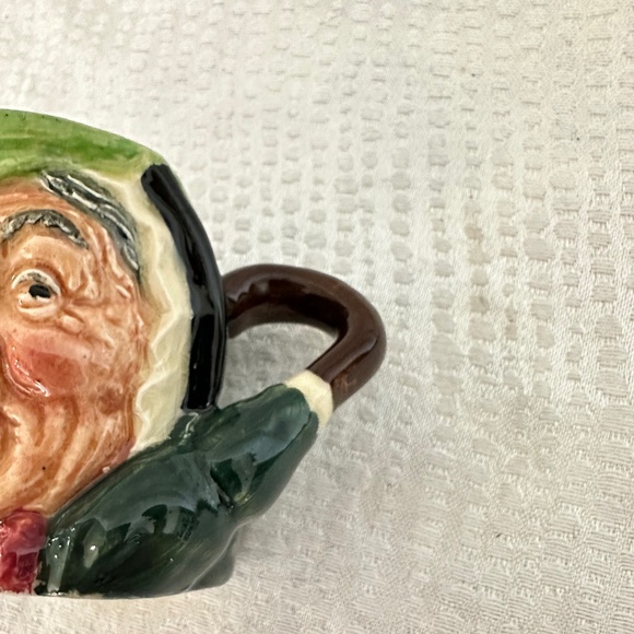 Royal Doulton, vintage 1940’s - 1950’s, miniature porcelain Toby Jug - Picture 3 of 8